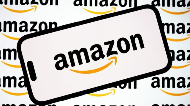Amazon, Miami'deki uçak kazası sonrası kargo operasyonlarını durdurdu