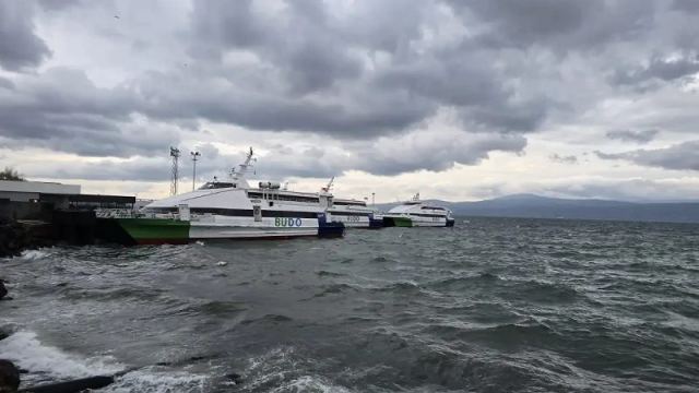 Bursa-İstanbul deniz ulaşımında 12 sefer iptal edildi