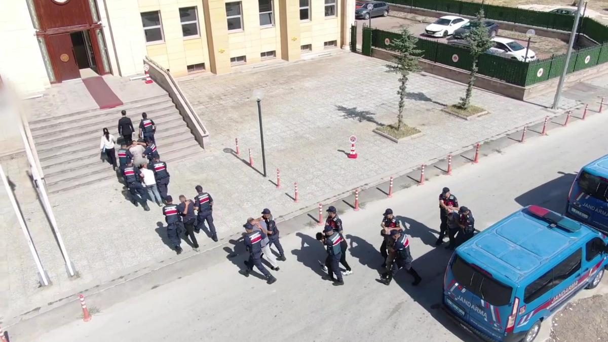 Sivas merkezli siber dolandırıcılık operasyonunda 5 tutuklama