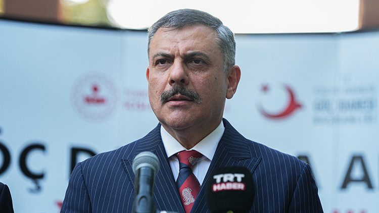 Bakan Çiftçi: İstanbul'daki okullara 2 bin 800 el dedektörü dağıttık