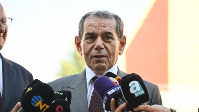 Galatasaray Başkanı Dursun Özbek, Okan Buruk'a destek verdi