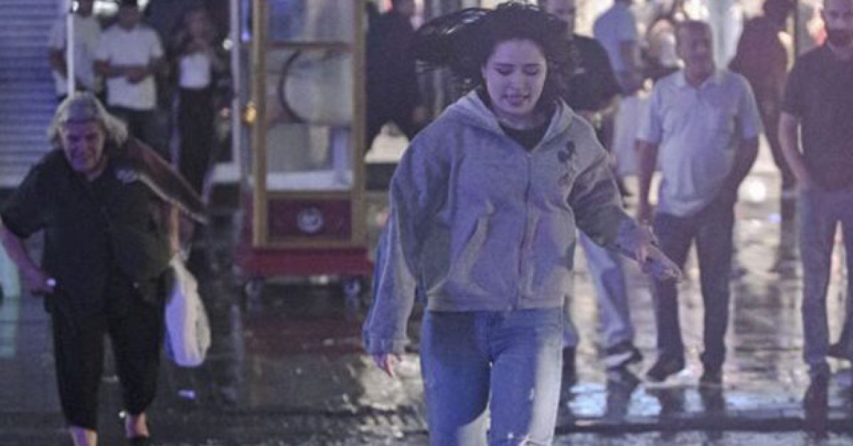 İstanbul Valiliği'nden yağış uyarısı: Kuvvetli rüzgar bekleniyor