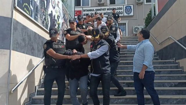 Fatih'teki döviz bürosu saldırısında 12 şüpheli adliyeye sevk edildi