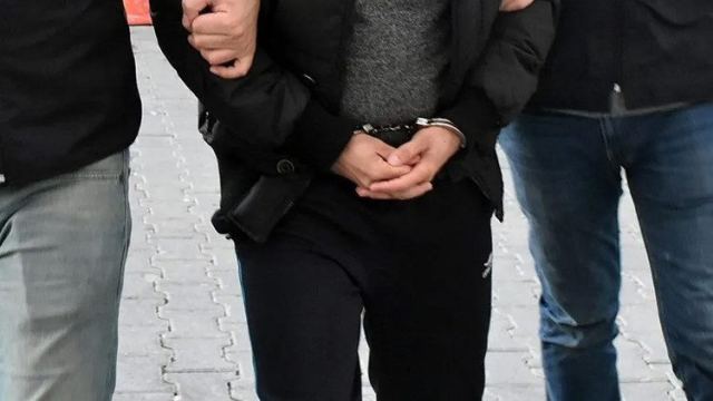 İstanbul'da DEAŞ ve El Kaide bağlantılı 11 şüpheli yakalandı