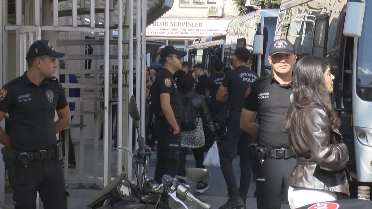 İstanbul'da Fon Soruşturmasında 21 Şüpheliden 19'u Tutuklandı