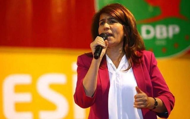 Zübeyde Zümrüt: Avrupa'dan gelecek Kürt siyasetçiler için çağrı bekleniyor