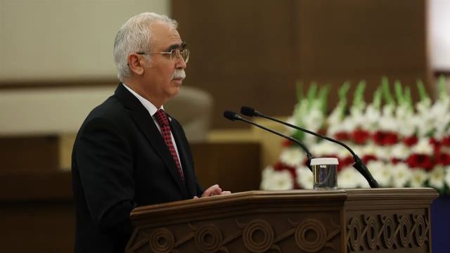 Kadir Özkaya, hakim ve savcılara adalet çağrısında bulundu
