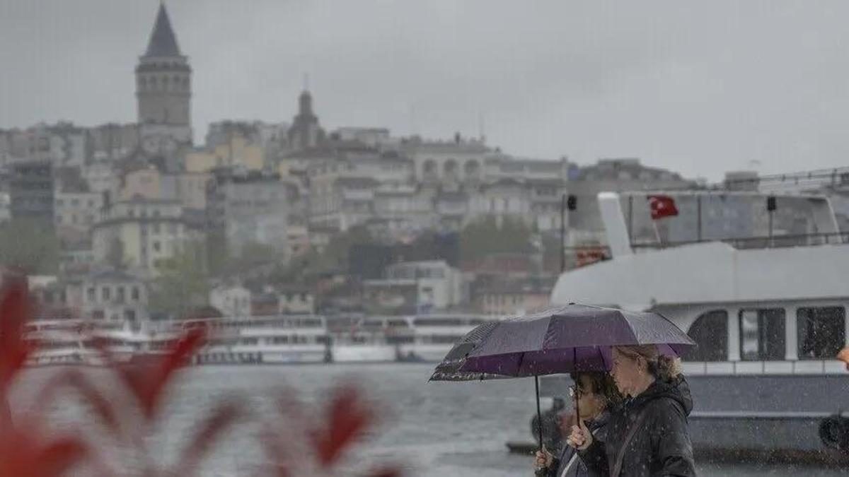 İstanbul'da 15 Eylül Hava Durumu: Sağanak Yağış Bekleniyor