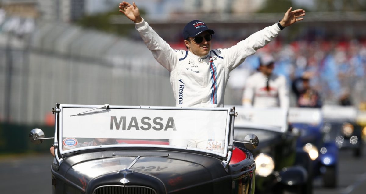 Felipe Massa İstanbul Park'ta hayranlarıyla buluştu