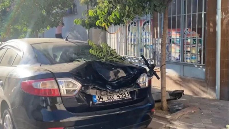 Zeytinburnu'nda Dördüncü Kattan Düşen Genç Yaralandı