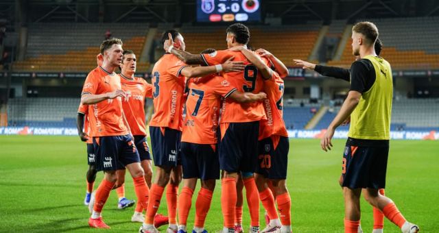 Başakşehir, Gençlerbirliği'ni 4-0 ile geçti