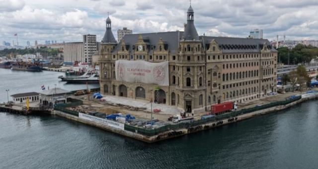 Haydarpaşa Garı'ndaki Restorasyon 2027'ye Ertelendi