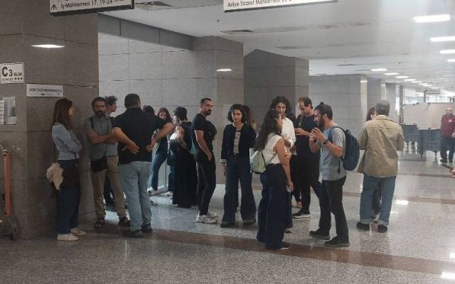Pınar Gayıp, İlk Duruşmada Yurt Dışına Çıkış Yasağıyla Tahliye Edildi