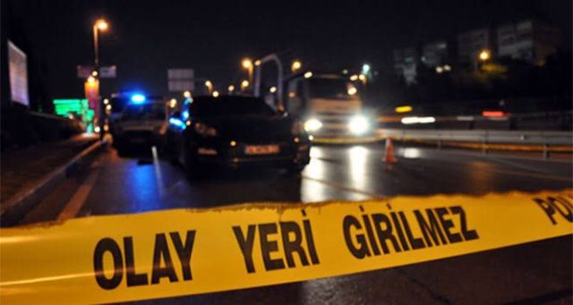 Kadıköy'de Arkadaşını Bıçaklayan Genç Gözaltına Alındı