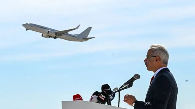 Malatya Havalimanı yeni terminali ilk yolcularını karşıladı