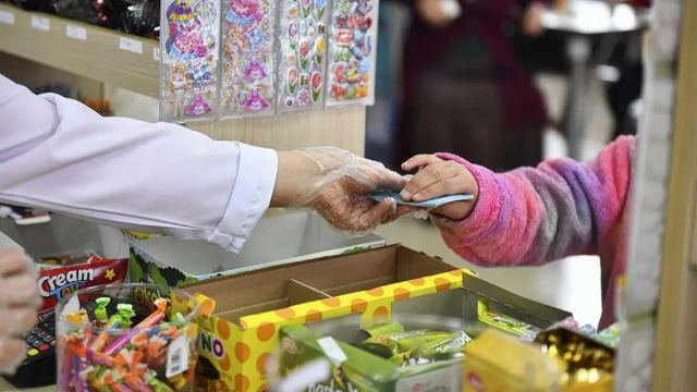 Okul Kantinlerinde Yeni Dönem: Sağlıksız Ürünler Yasaklandı