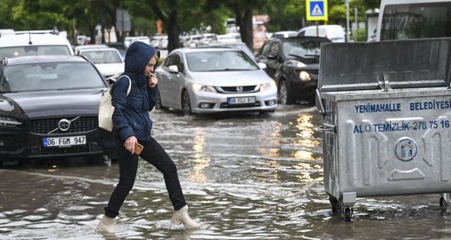 AKOM, İstanbul'a sağanak yağış için tarih açıkladı
