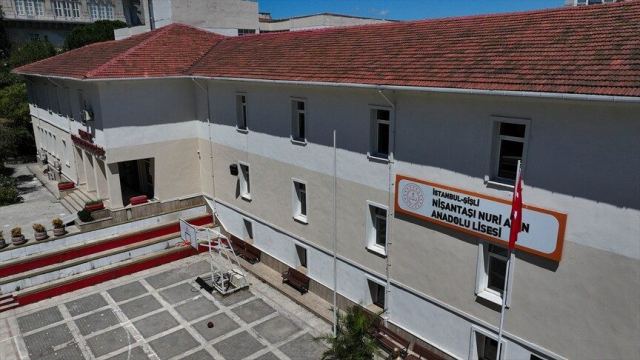 Nişantaşı Nuri Akın Anadolu Lisesi 112 Yıldır Eğitime Katkı Sağlıyor