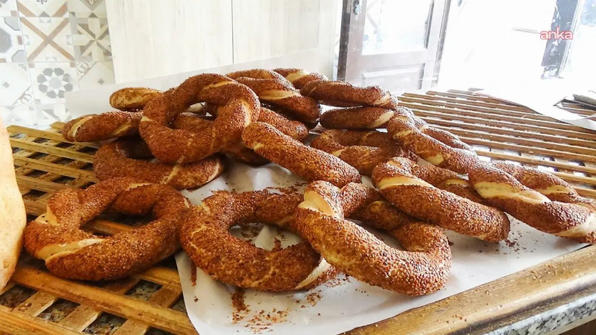 İstanbul'da simit fiyatı yüzde 20 arttı
