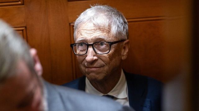 Bill Gates yapay zeka düzenlemelerinde küresel uzlaşının zorluğunu vurguladı