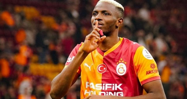 Osimhen, Nijerya Milli Takım kadrosundan çıkarıldı