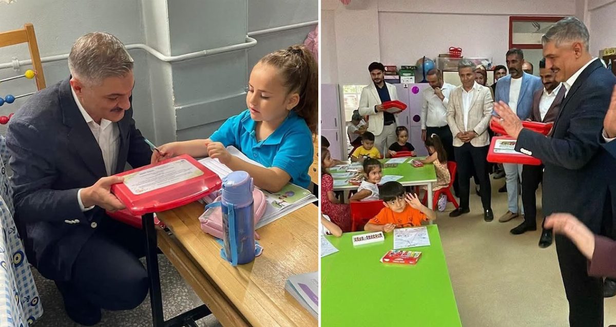Nizip'te AKP'li İlçe Başkanı Boyama Setlerini Dağıttı