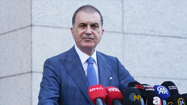 AK Parti Sözcüsü Ömer Çelik'ten Özgür Özel'e sert eleştiri