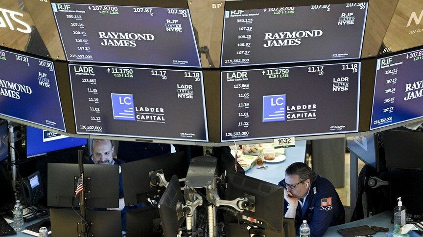 Küresel Piyasalar Yapay Zeka Endişeleri ve Jeopolitik Risklerle Dalgalanıyor