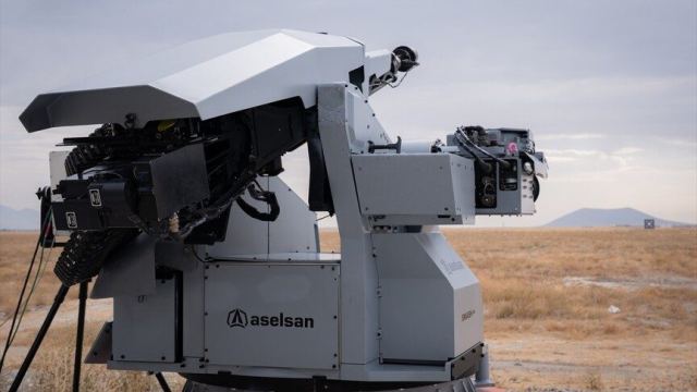 ASELSAN SMASH 300, Denizlerdeki Yeni Savunma Sistemini Tanıttı