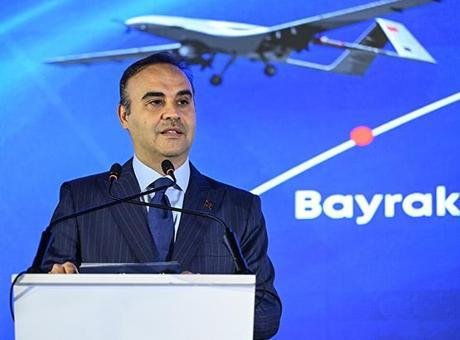 Bakan Kacır: Türkiye'yi Yapay Zeka Alanında Zirveye Taşıyacağız