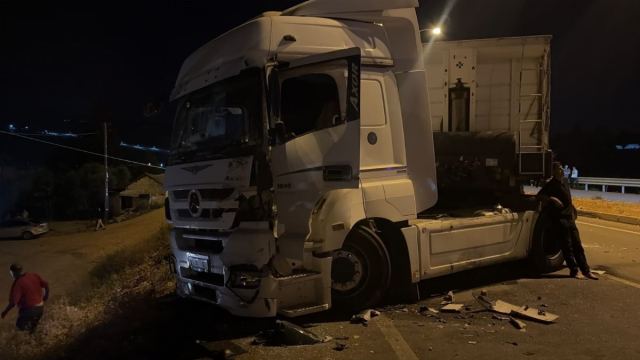 Cilvegözü Sınır Kapısı'nda TIR şoförleri arasında kavga çıktı