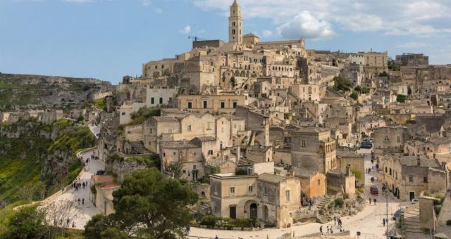 Vieste'de Turistler İçin Evler Boşaltılıyor