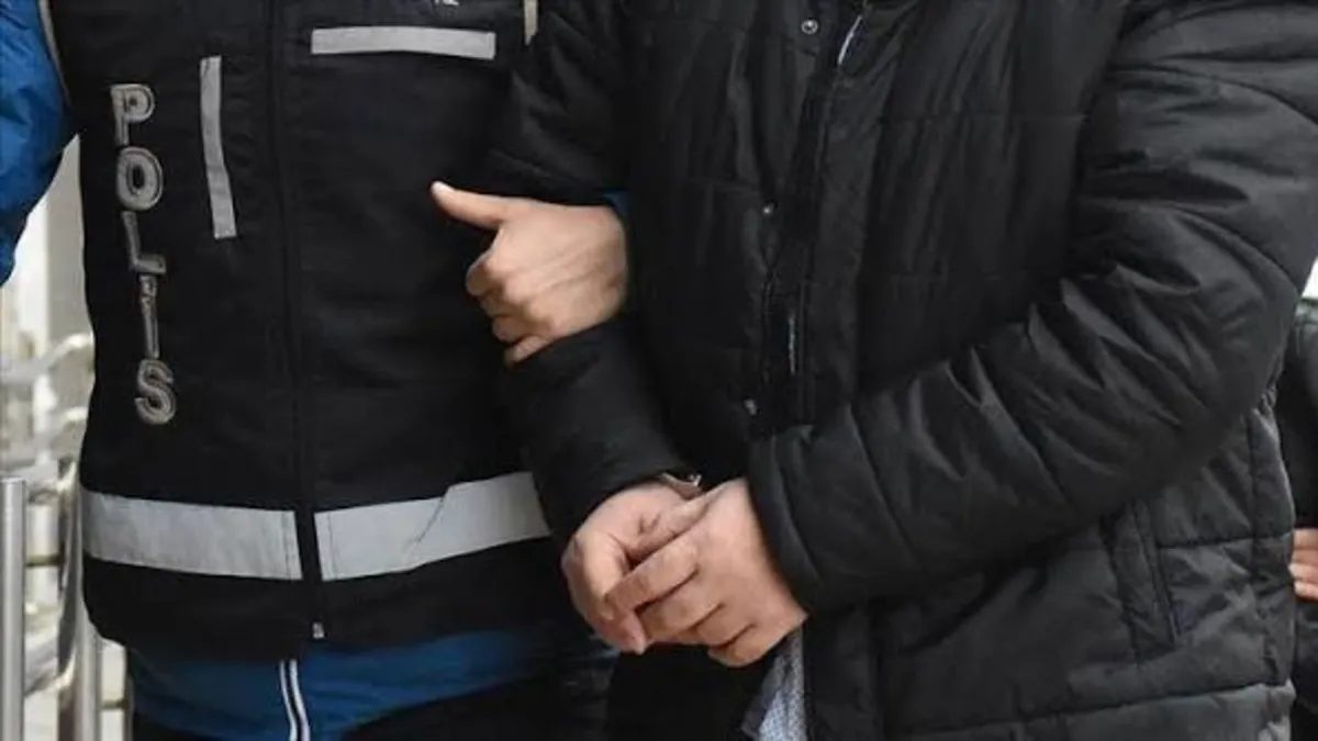 İstanbul'da SPK soruşturmasında 12 şüpheli adliyeye sevk edildi