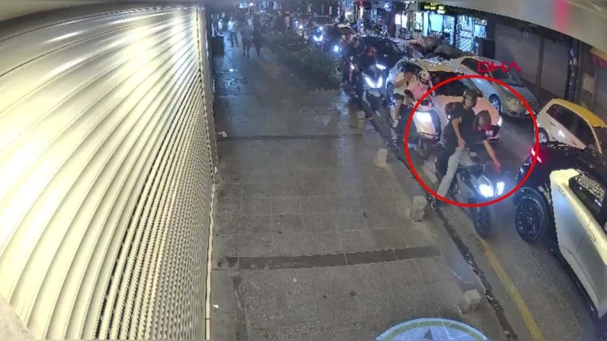 Kağıthane'de kuyumcuya silahlı saldırı gerçekleşti