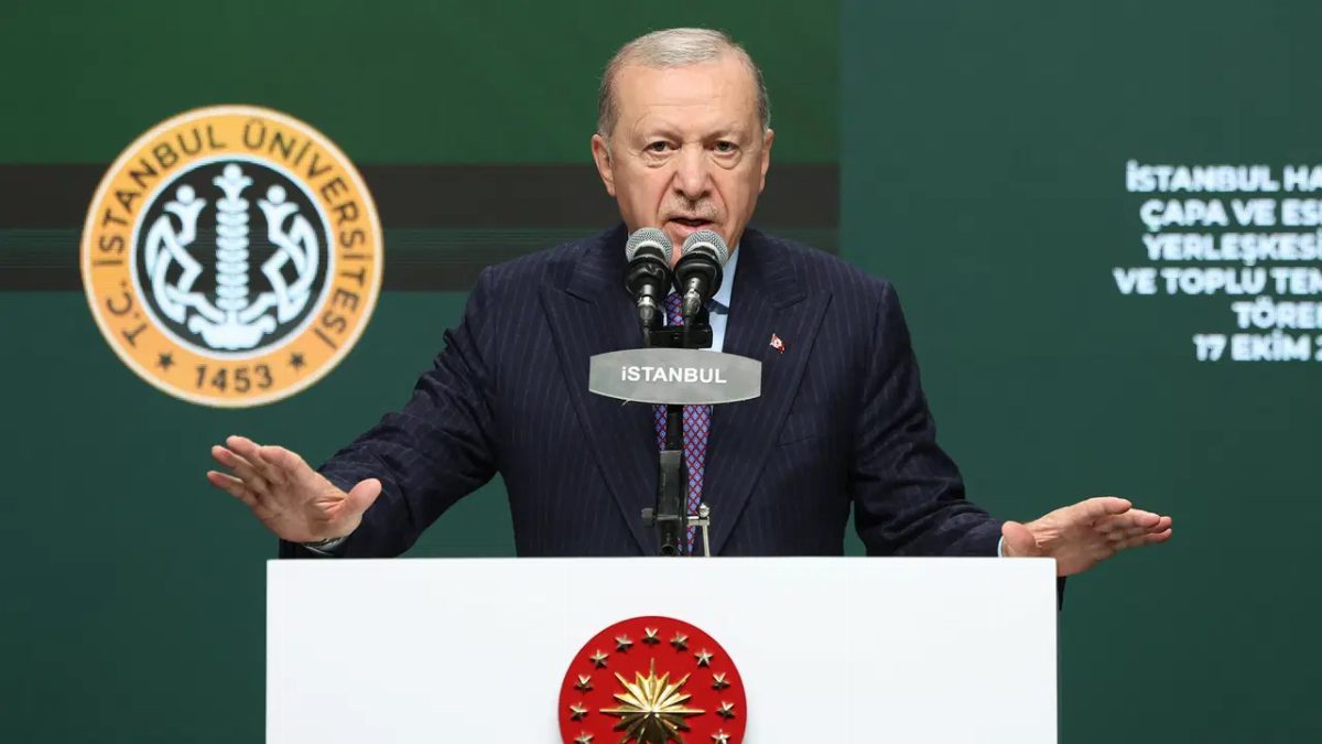 Erdoğan, İstanbul Üniversitesi'nde sağlık yatırımlarını duyurdu