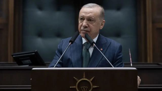 Erdoğan, fon krizini üç aşamada takip ettiklerini açıkladı