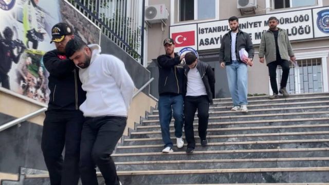 İstanbul'da Hayalet Ekran Hırsızları Suçüstü Yakalandı