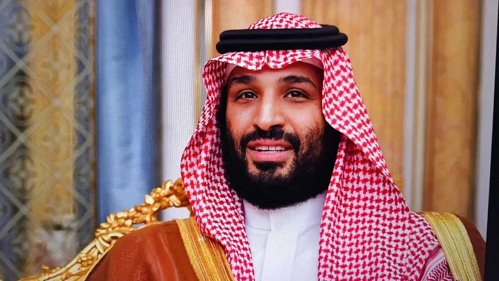 Suudi Arabistan Havalimanları ve Petrol Hatları Hedefte