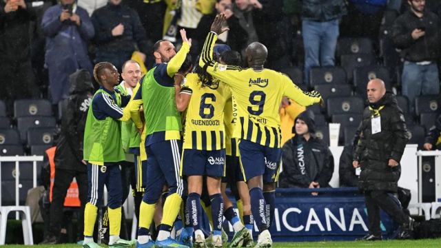 Fenerbahçe Slavia Prag maçının tarihi ve yayın bilgileri