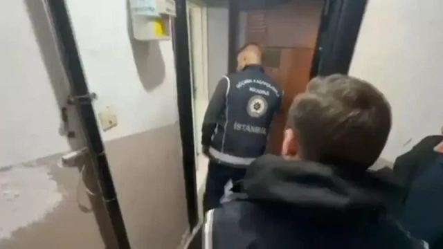 Fatih'te 8 Yabancı Kadın Zorla Çalıştırılmaktan Kurtarıldı