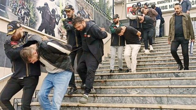 Maltepe'de dolandırıcılık hazırlığı yapan 8 şüpheli yakalandı