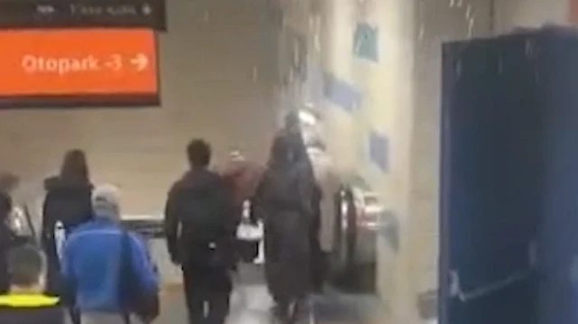 Hacıosman Metrosu'nda yoğun yağış nedeniyle su sızıntısı oluştu