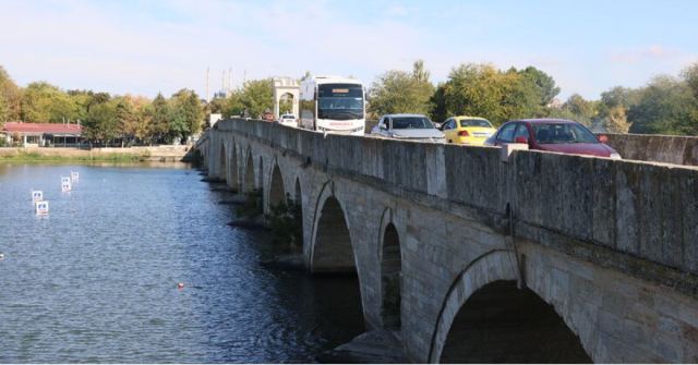 Edirne'de Tarihi Köprülerde Tek Yön Uygulaması Sona Erdi