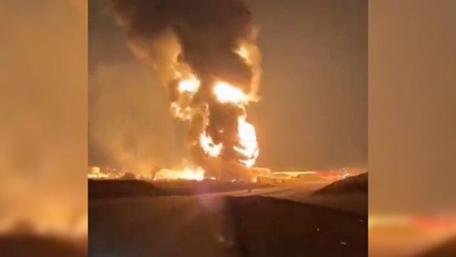 Riyad'da saldırı uyarısı sonrası patlama sesleri duyuldu