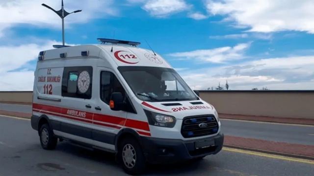 İstanbul'da Ambulanslara Yanlış Park Engeli: Fatih ve Beyoğlu'nda Zaman Uzadı