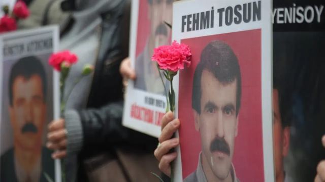 Cumartesi Anneleri 1125. haftada Fehmi Tosun'u sordu