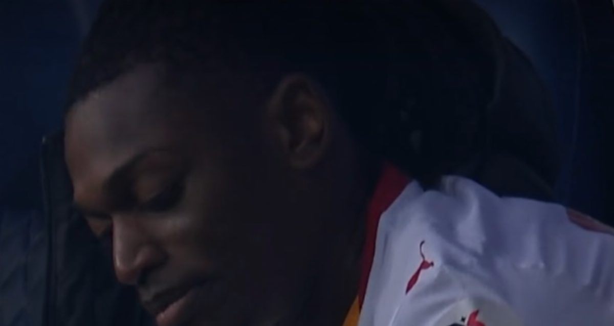Galatasaray'da Rafael Leao, 15 Dakika Oynadıktan Sonra Çıktı