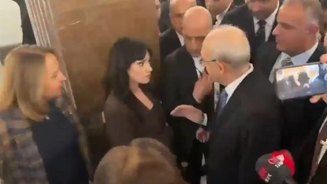 Kılıçdaroğlu'nun koruması gazeteciye müdahale etti