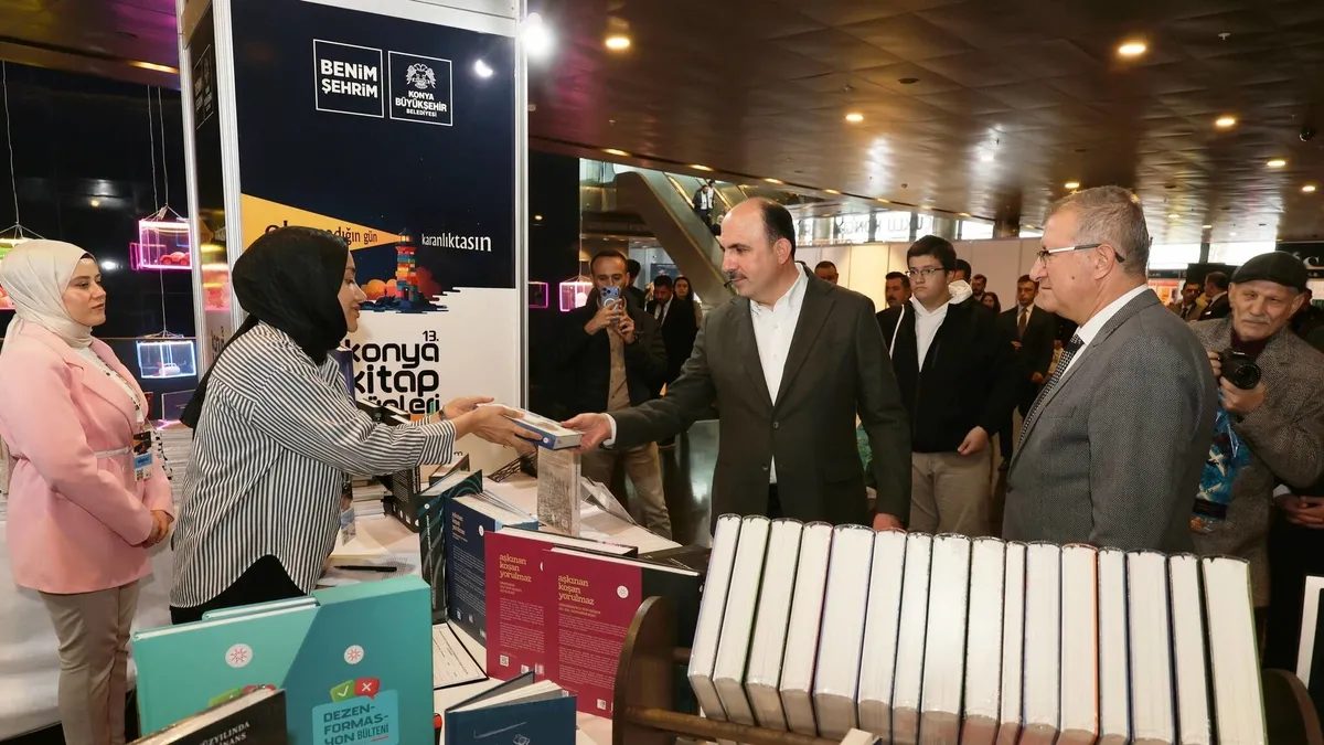 Konya Kitap Günleri başladı: Yüzbinlerce kitapsever buluşuyor