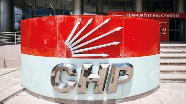 CHP'de 48 İsim İhraç Edildi, Muğla Belediye Başkanı İstifa Etti